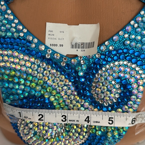 Turquoise hologram competition, figure posing suit, handmade, premade size 36B - Picture 6 of 14